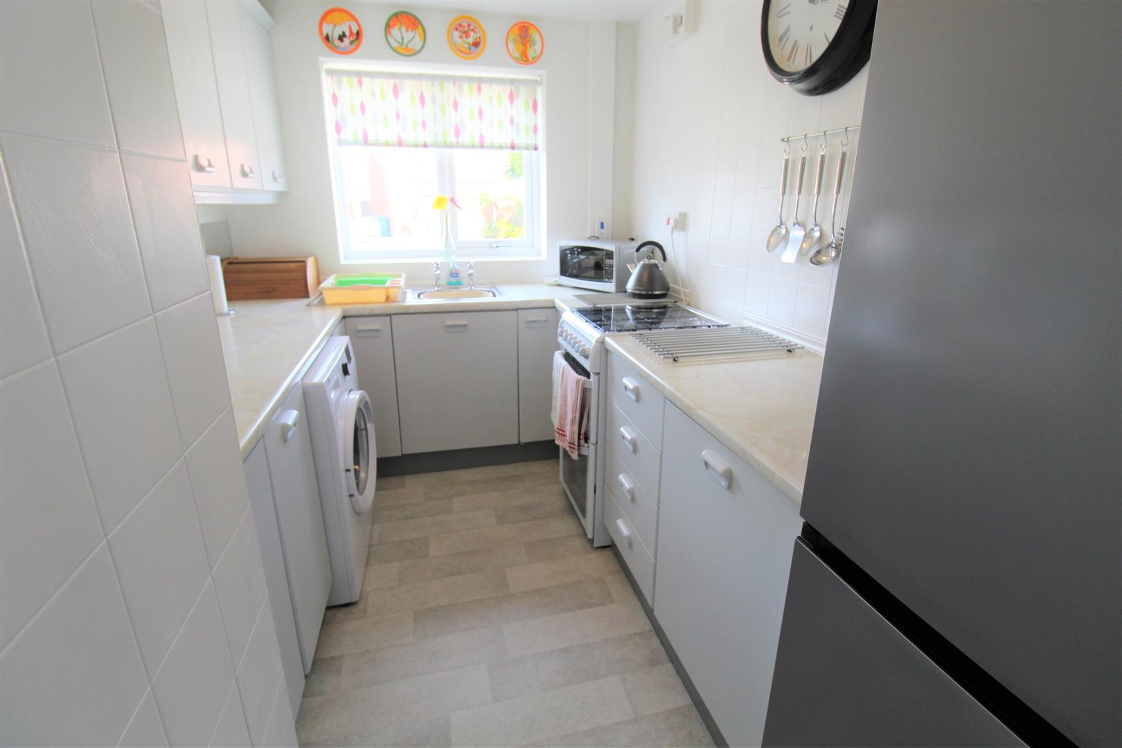 Kirkwall Grove, Milton, Stoke-On-Trent